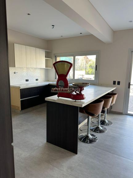 Casa en Alquiler en Godoy Cruz, Mendoza