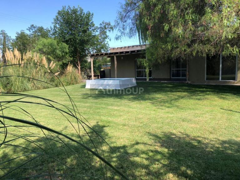 Casa en Alquiler en Lujan de Cuyo, Mendoza