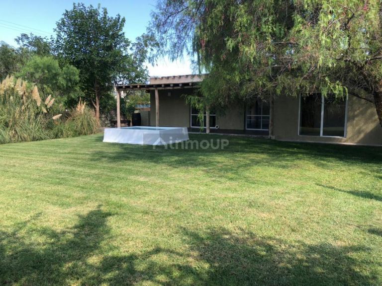 Casa en Alquiler en Lujan de Cuyo, Mendoza