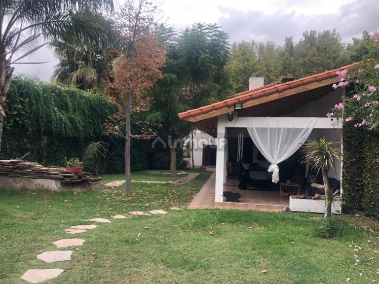 Casa en Alquiler en Capital, Mendoza