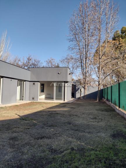 Casa en Alquiler en Lujan de Cuyo, Mendoza