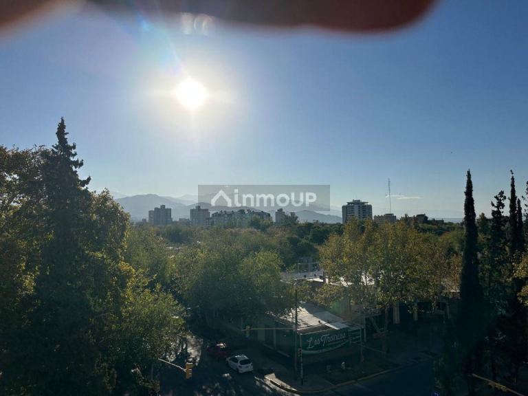 Departamento en Alquiler en Capital, Mendoza