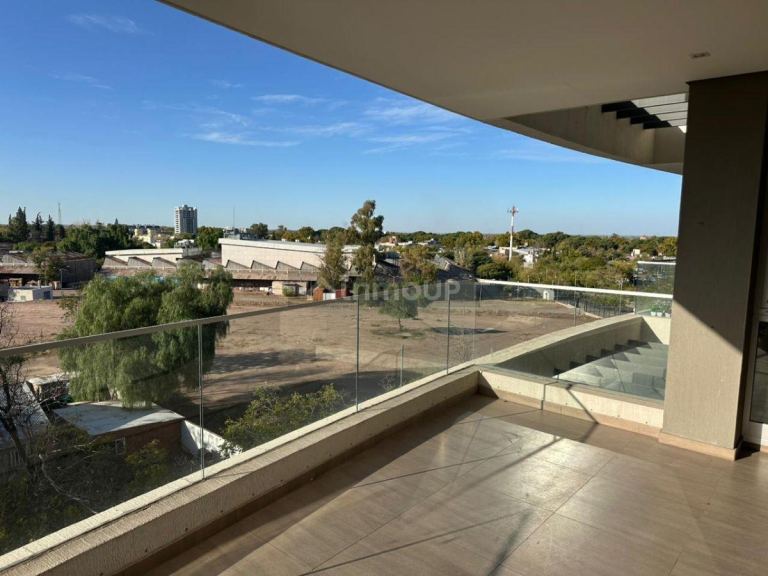 Departamento en Alquiler en Capital, Mendoza