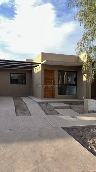 Casa en Alquiler en Maipu, Mendoza