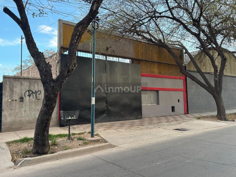 Galpon en Alquiler en Godoy Cruz, Mendoza