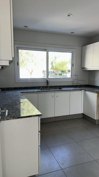 Casa en Alquiler en Godoy Cruz, Mendoza
