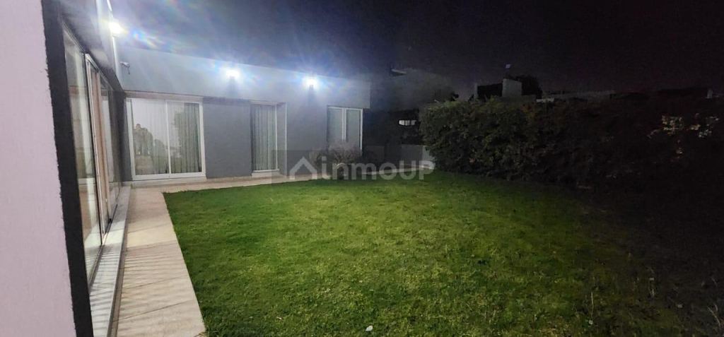 Casa en Alquiler en Lujan de Cuyo, Mendoza