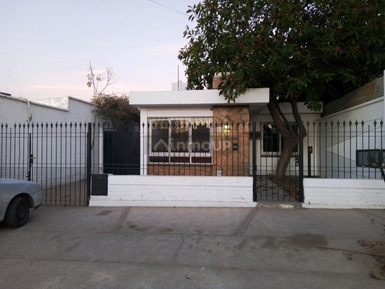 Casa en Venta en Guaymallen, Mendoza