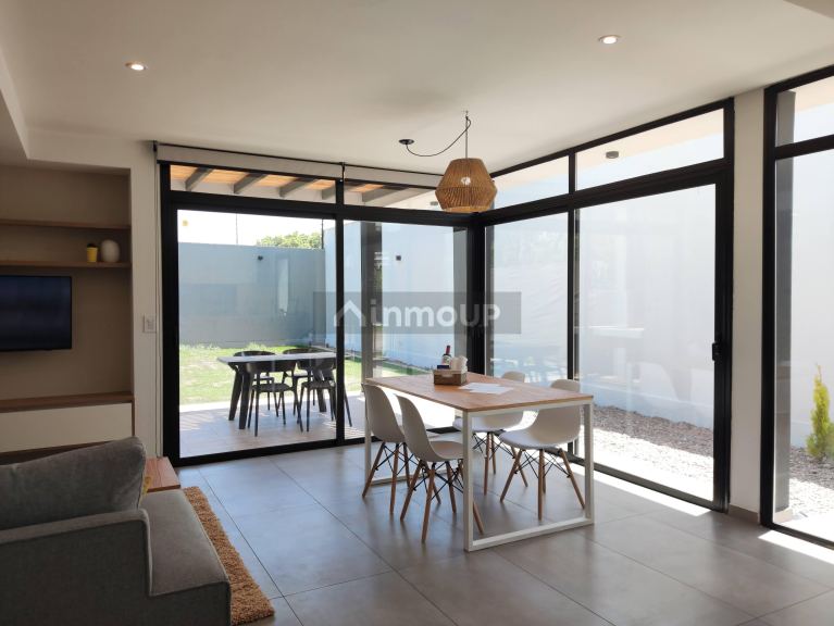 Casa en Alquiler en Lujan de Cuyo, Mendoza