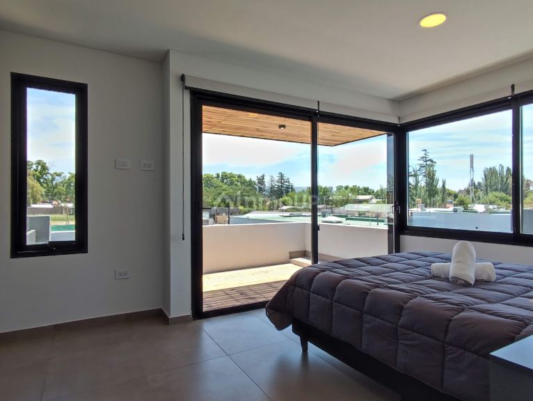 Casa en Alquiler en Lujan de Cuyo, Mendoza