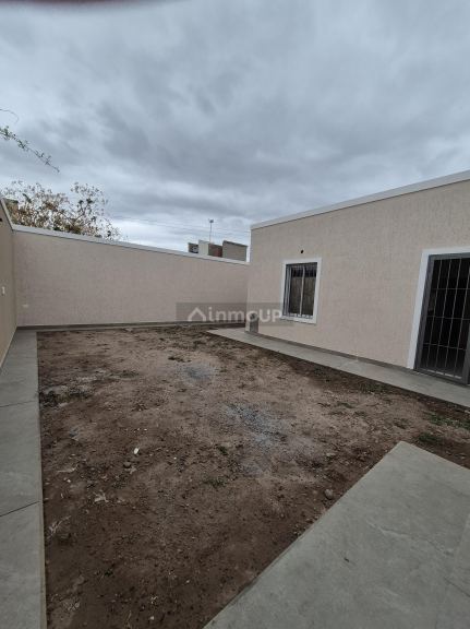 Casa en Alquiler en Maipu, Mendoza