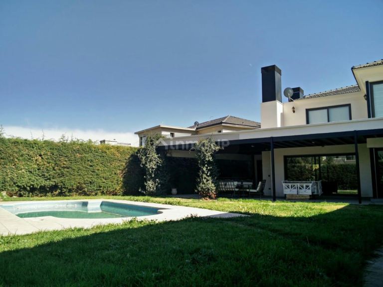 Casa en Alquiler en Lujan de Cuyo, Mendoza