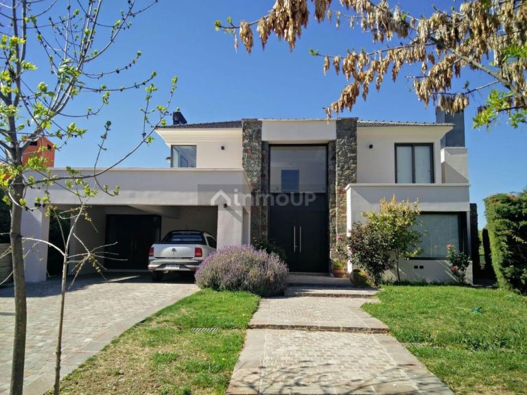 Casa en Alquiler en Lujan de Cuyo, Mendoza