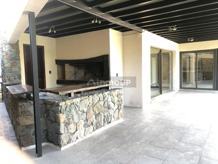 Casa en Alquiler en Lujan de Cuyo, Mendoza