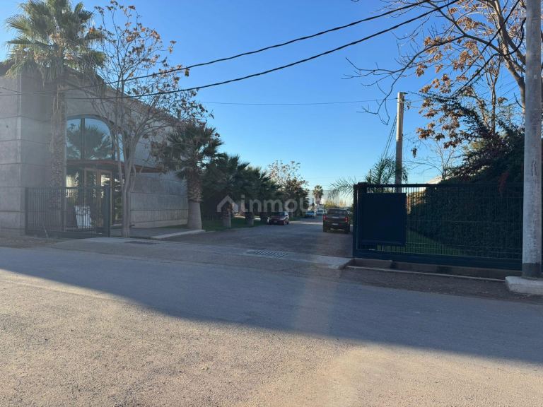 Galpon en Alquiler en Lujan de Cuyo, Mendoza