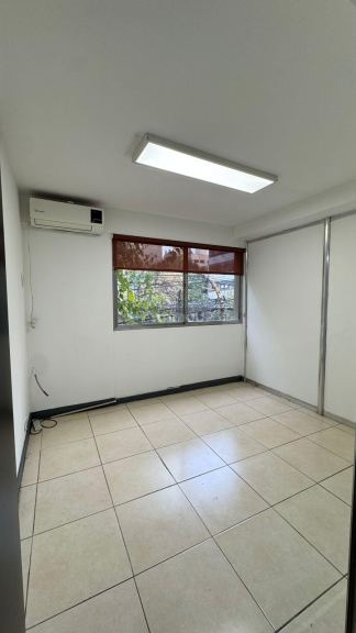 Oficina en Venta en Capital, Mendoza