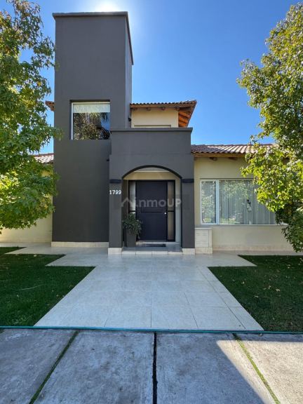 Casa en Venta en Godoy Cruz, Mendoza