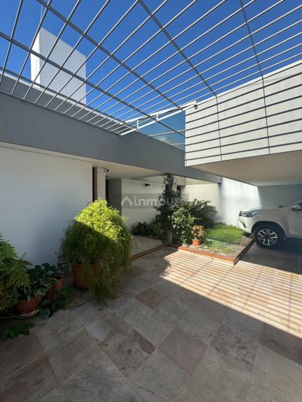 Casa en Venta en Capital, Mendoza