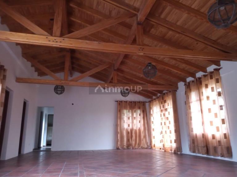 Casa en Alquiler en Maipu, Mendoza