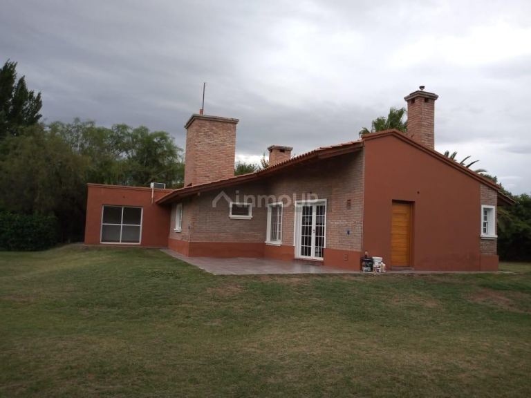 Casa en Alquiler en Maipu, Mendoza