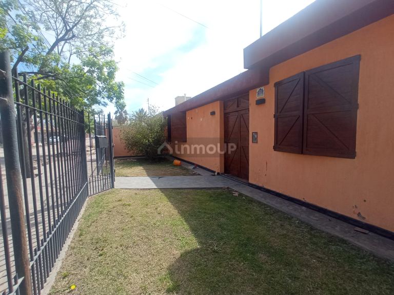 Casa en Venta en Guaymallen, Mendoza