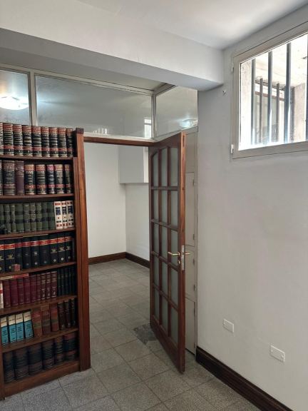 Oficina en Venta en Capital, Mendoza