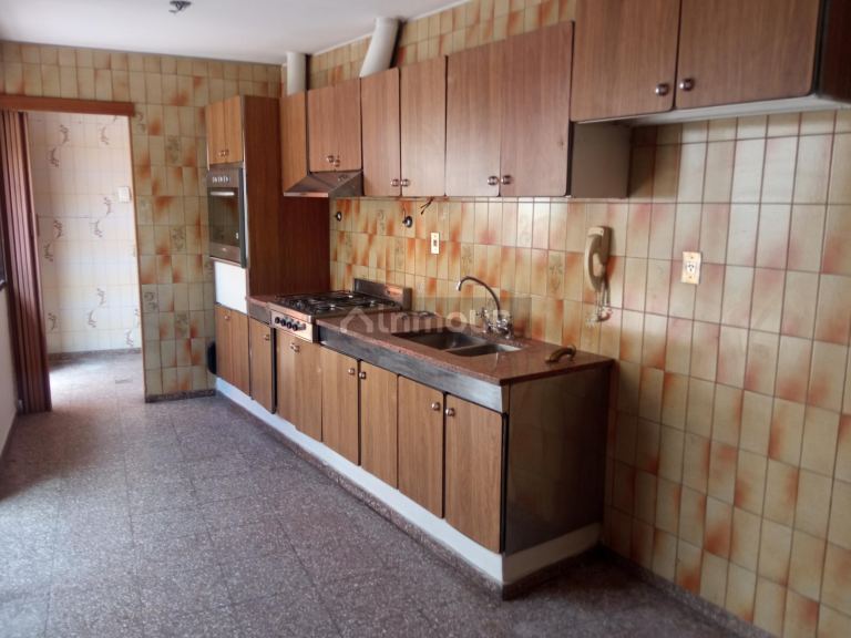 Casa en Alquiler en Capital, Mendoza