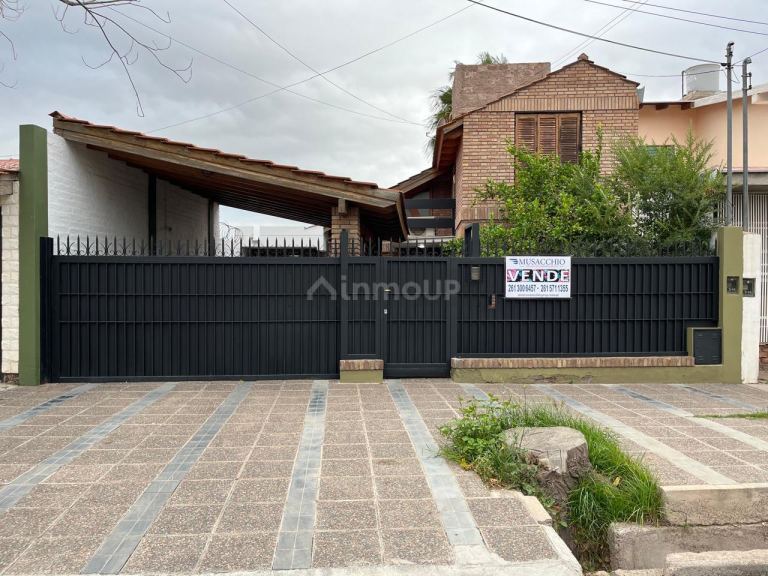 Casa en Venta en Maipu, Mendoza