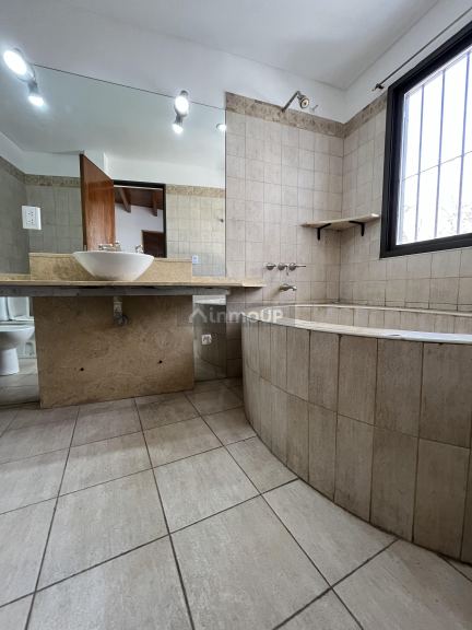 Casa en Alquiler en Godoy Cruz, Mendoza