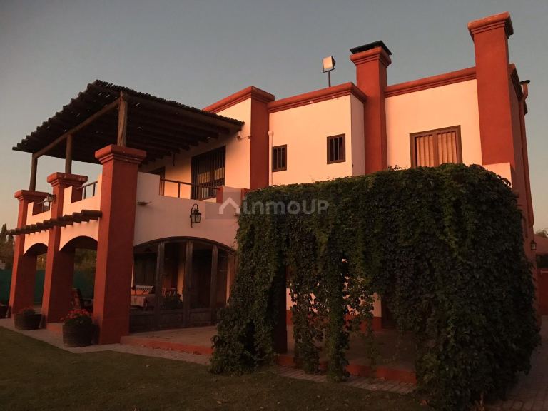 Casa en Venta en Lujan de Cuyo, Mendoza
