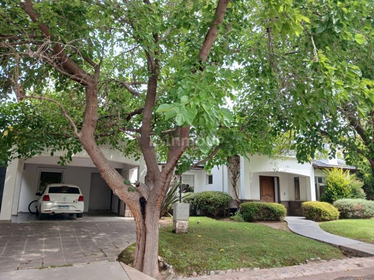 Casa en Venta en Lujan de Cuyo, Mendoza