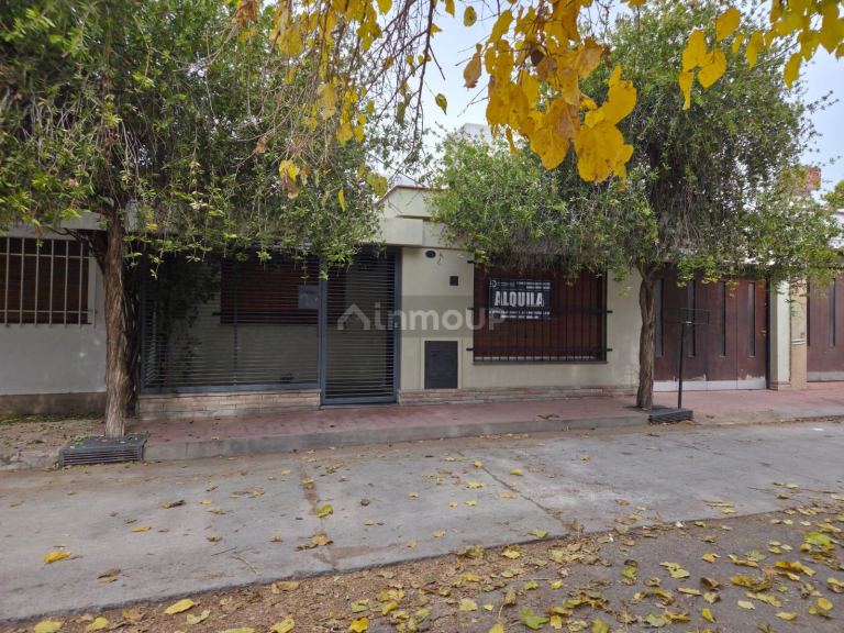 Casa en Alquiler en Godoy Cruz, Mendoza