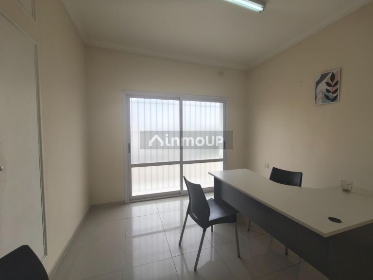 Casa en Venta en Capital, San Juan - USD 230.000 | Inmoup - 16