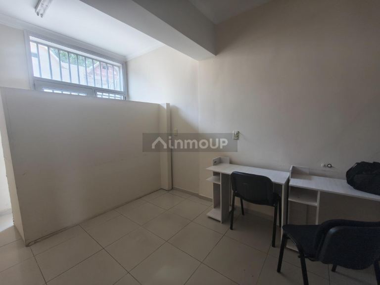 Casa en Venta en Capital, San Juan - USD 230.000 | Inmoup - 11