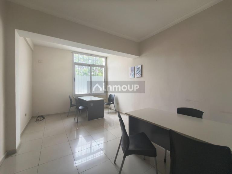 Casa en Venta en Capital, San Juan - USD 230.000 | Inmoup - 13