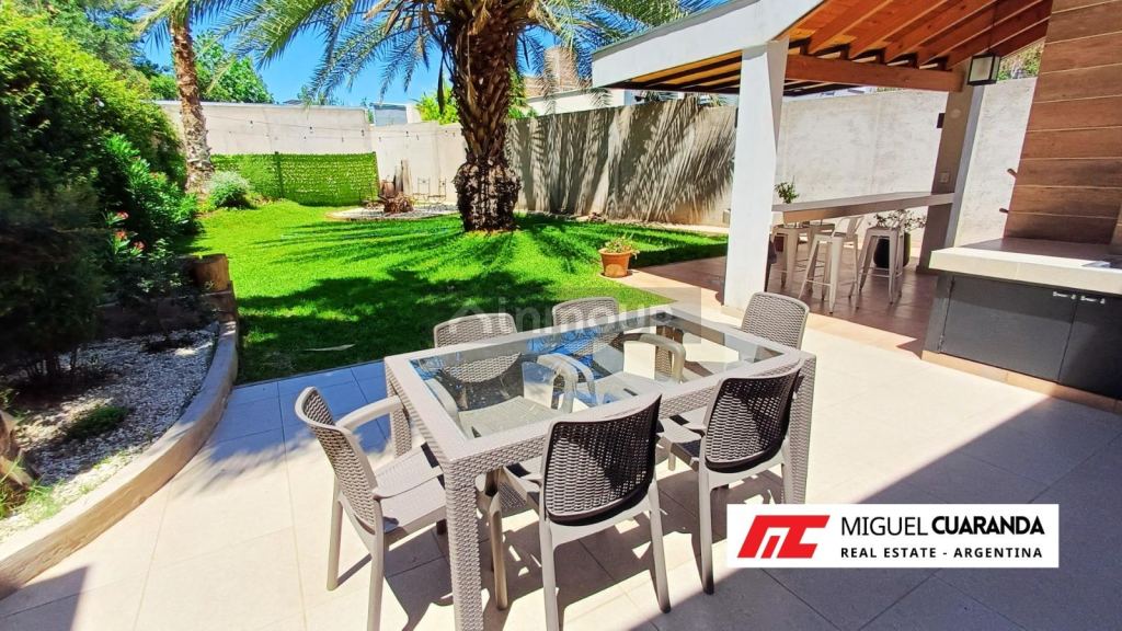 Casa en Venta en Guaymallen, Mendoza