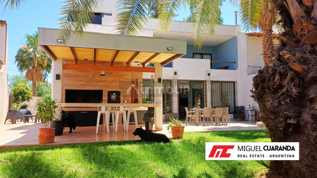 Casa en Venta en Guaymallen, Mendoza