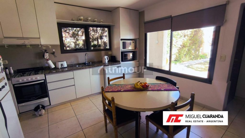 Casa en Venta en Guaymallen, Mendoza - USD 220.000 | Inmoup - 10