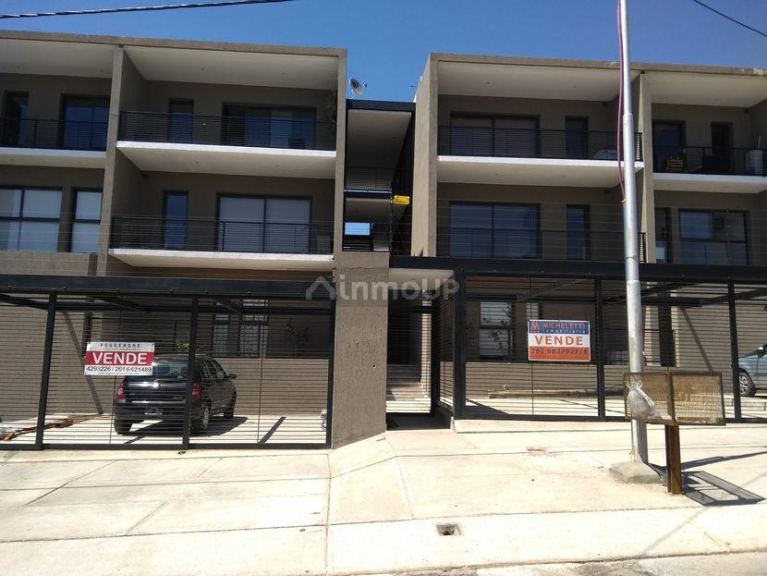 Departamento en Venta en Las Heras, Mendoza