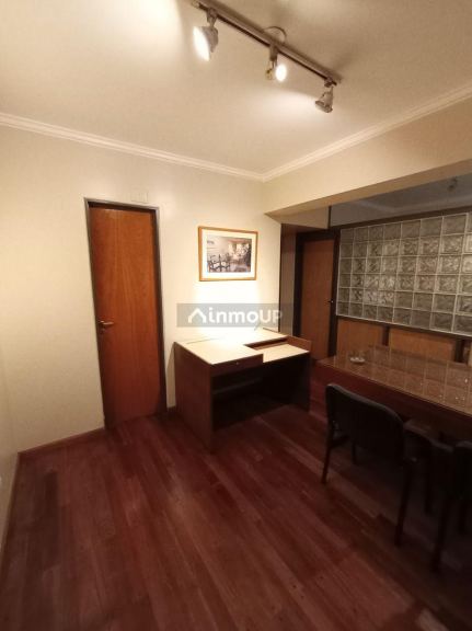 Oficina en Venta en Capital, Mendoza