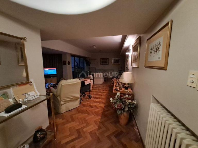 Piso en Venta en Capital, Mendoza