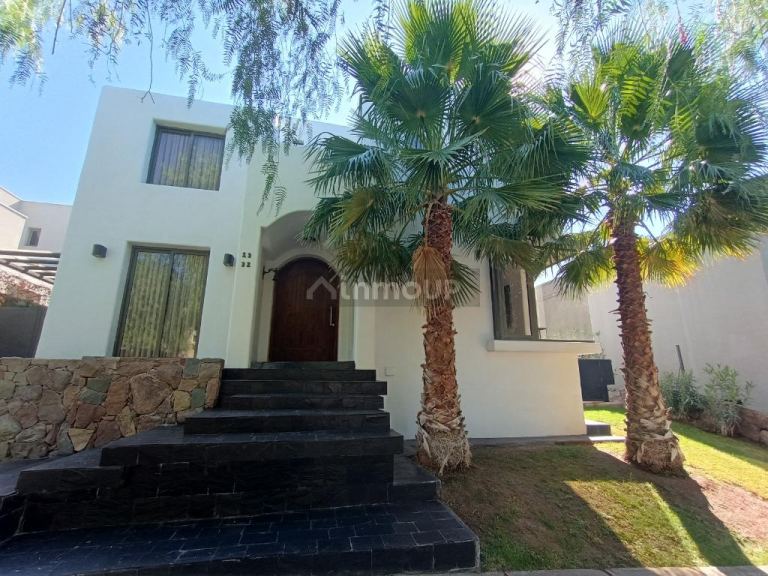 Casa en Venta en Las Heras, Mendoza