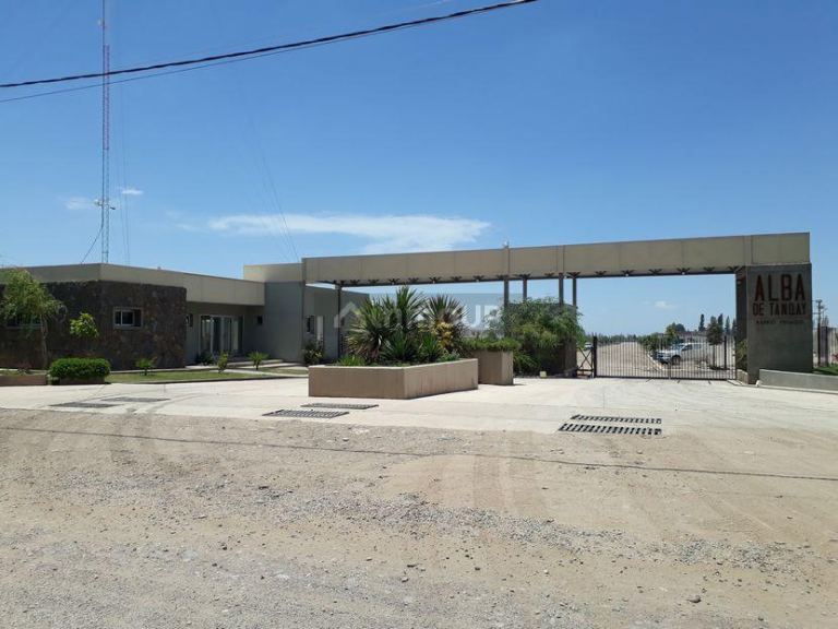 Maipu Videla Castillo y Pasaje Scaramella
