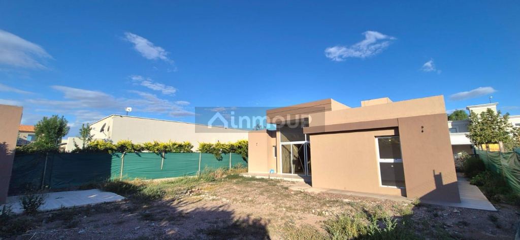 Casa en Venta en Guaymallen, Mendoza