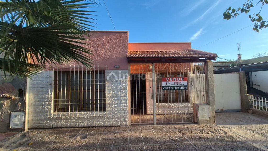 Casa en Venta en Guaymallen, Mendoza