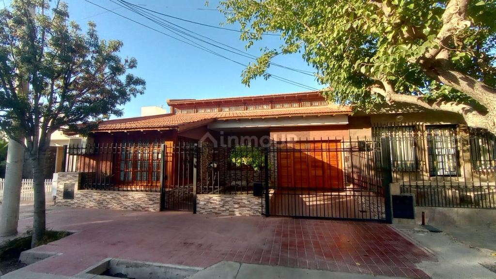 Casa en Venta en Guaymallen, Mendoza