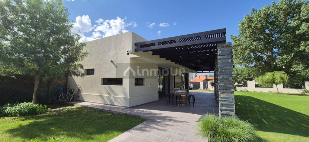 Casa en Venta en Guaymallen, Mendoza