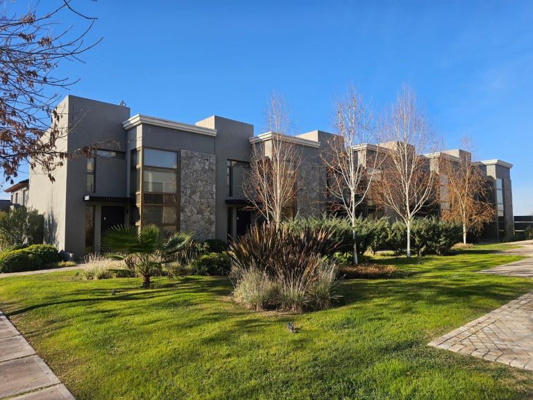 Duplex en Venta en Lujan de Cuyo, Mendoza