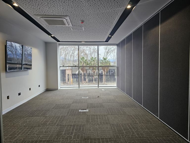 Oficina en Venta en Lujan de Cuyo, Mendoza