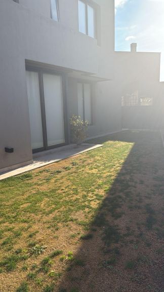 Duplex en Alquiler en Guaymallen, Mendoza